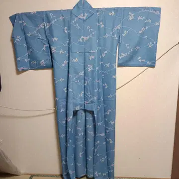 폴리에스테르 명주 기모노