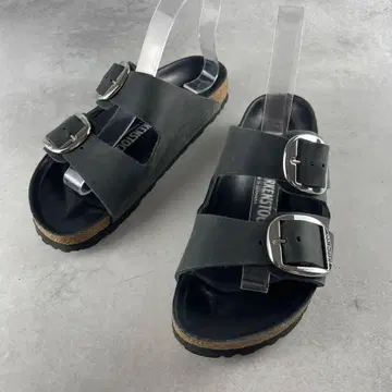 BIRKENSTOCK 애리조나 빅 버클 샌들 24.5 블랙