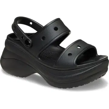 Crocs 베이 샌들 블랙 플라워 액세서리 포함