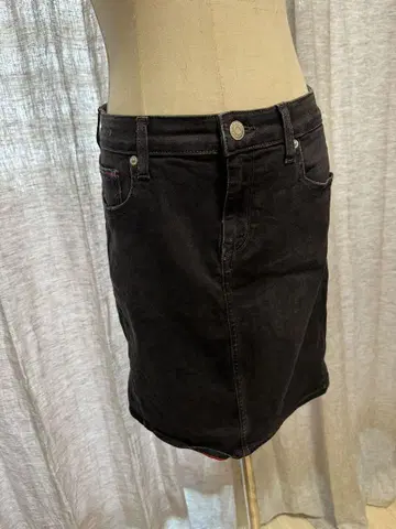 토미힐피거 청바지 블랙 스커트