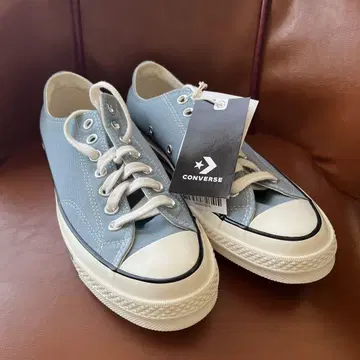 CONVERSE 척 테일러 스카이블루 로우 컷 스니커즈