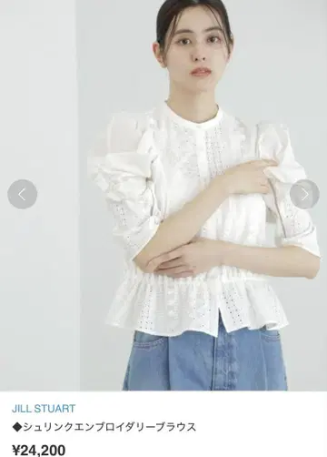 JILL STUART 슈링크 자수 블라우스