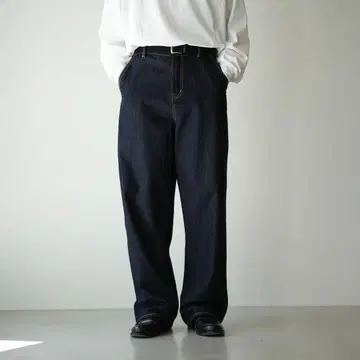 릴랙스 핏 스트레이트 청바지 B5020