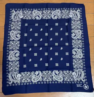 VINTAGE 반다나 USA제 크로스 페이즐리 제이 아담스 한쪽 귀