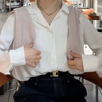 화이트 칼라 셔츠