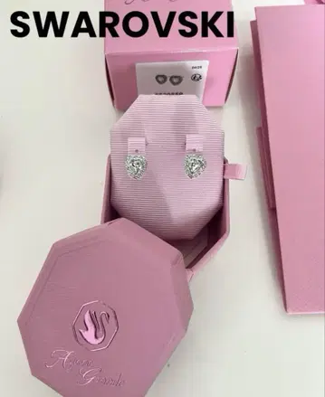 새상품 스와로브스키 아리아나 그랑데 귀걸이 swarovski