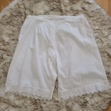 빈티지 서랍 화이트 숏 팬츠 레이스 페티코트 속바지