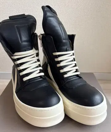 RICKOWENS 블랙/화이트 하이컷 스니커즈 44 사이즈