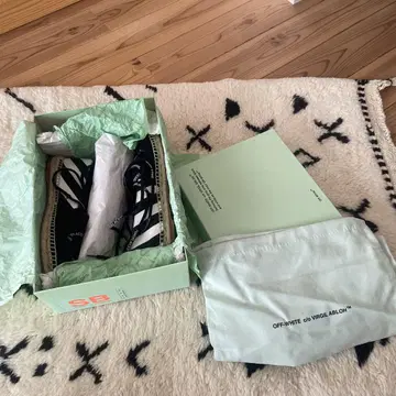 OFF-WHITE SHOELACES 블랙 38