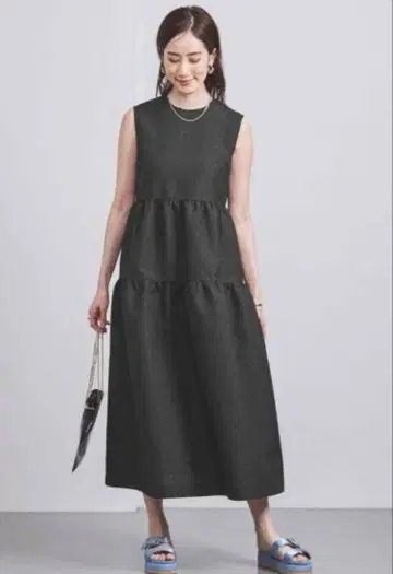 UNITED ARROWS AIRY 자카드 티어드 원피스 블랙