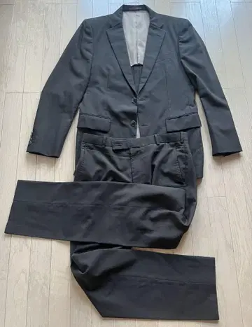 수트 브라운 슬림핏