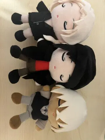 명탐정 코난 앉은 봉제 인형 라이 버번 베르무트