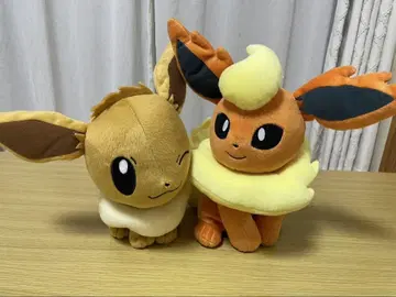 이브이 부스터 봉제 인형 세트