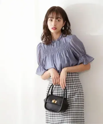 반팔 블라우스 블루