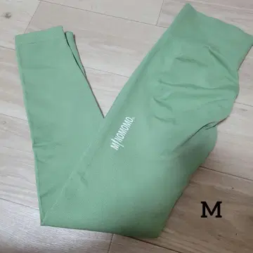 MINOMOMO 민트 그린 레깅스
