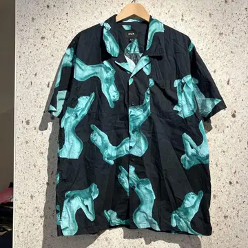 HUF 오픈 카라 올 패턴 반팔 셔츠 HUF