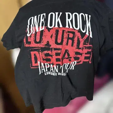 ONE OK ROCK LUXURY DISEASE 티셔츠 L 미사용 새상품