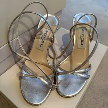 JIMMY CHOO 실버 스트랩 샌들 35 2/1