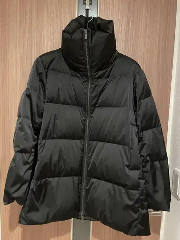 +J 다운 자켓 블랙