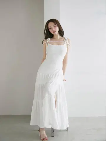 앤드메리 로라 레이어드 드레스 화이트