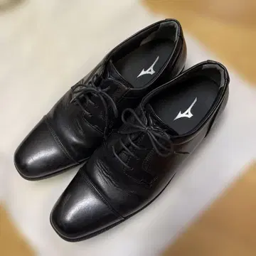Mizuno 블랙 드레스 신발