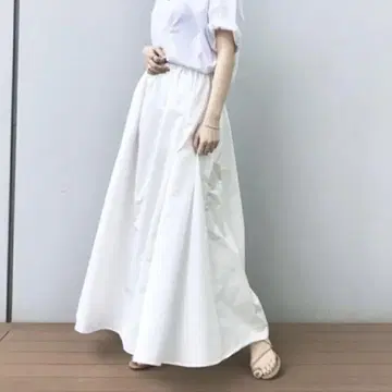 Plage satin 플레어 롱 스커트