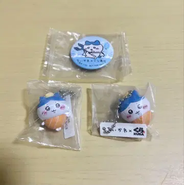 쿠라스시 치이카와 콜라보 하치와레 피규어 스트랩 캔뱃지