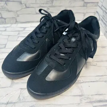 미사용품 핀 Fin 저먼 트레이너 블랙 가죽 스웨이드 24cm