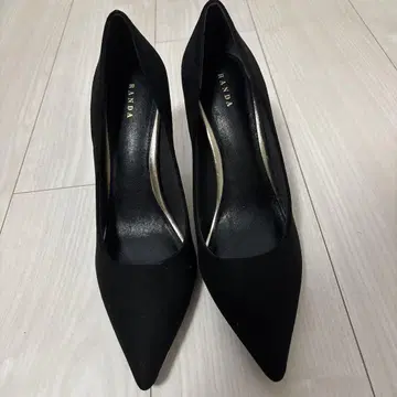 RANDA 하이힐 펌프스