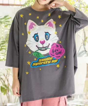 스칼라 151642: 장미를 물고 있는 고양이 무늬 라메 프린트 튜닉