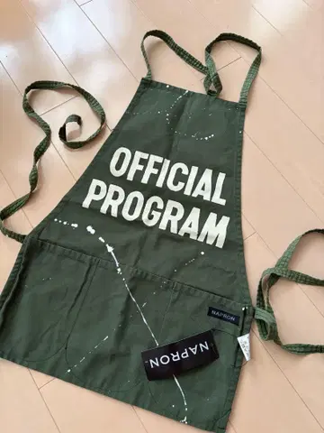 napron 에이프런 Rottan 콜라보