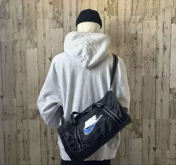 Nike 블랙 숄더백