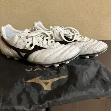 Mizuno Morelia II 스파이크 슈즈 가격 인하 가능