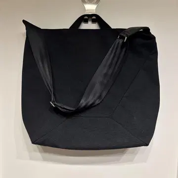 MYSTERY RANCH 블랙 토트백