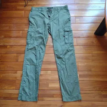 KENT and CURWEN 카고 팬츠