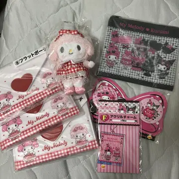 My Melody & Kuromi 캐릭터 굿즈 세트 제일복권