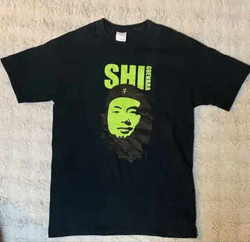 SHI GUEVARA 티셔츠 [M]