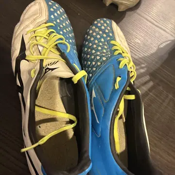 Mizuno 축구화 파랑/화이트