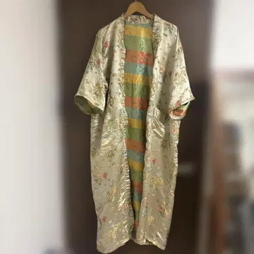 수입 구제 의류 차이나 가운 원피스
