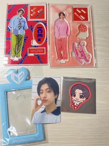 아쿠네 아츠요 아크릴 스탠드 스티커 트레이딩 카드