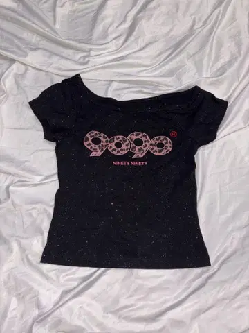 9090 girl OG 로고 오프 숄더 글리터