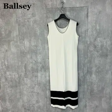 Ballsey 슬리브리스 롱 원피스