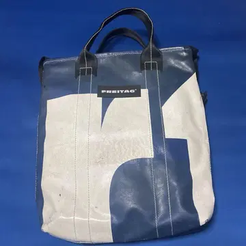 프라이탁 토트백 파랑/화이트