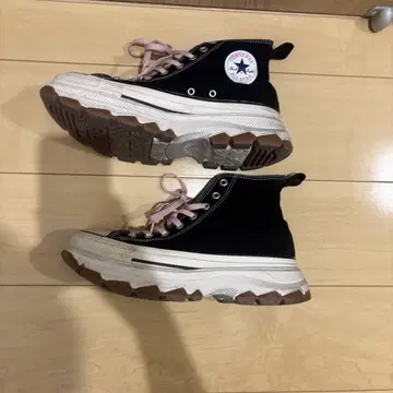 컨버스 1SD662 통굽 하이컷 스니커즈 size27.5 블랙