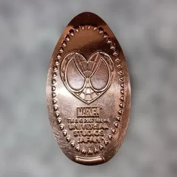 초레어 유니버셜 스파이더맨 수베니어 메달 하트