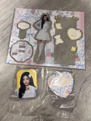 illit 에니마이 복권 원희 아크릴 스탠드 캔뱃지
