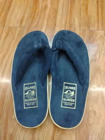 ISLAND SLIPPER 네이비 샌들 사이즈 8 에디피스 별주
