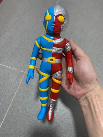 인조인간 키카이다 소프트 비닐 노랑 눈 25cm