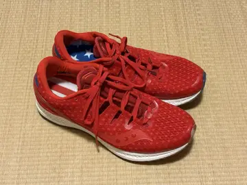 Saucony FREEDOM ISO USA 9 레드