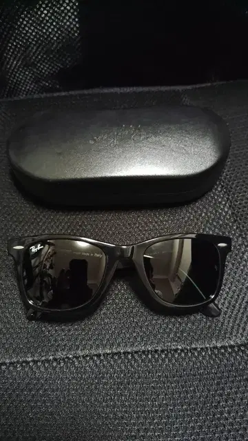 레이밴 Wayfarer